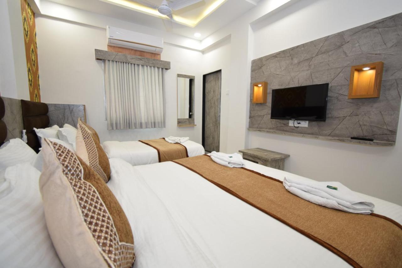 Hotel A1 Vastrapur Αχμπανταμπάντ Εξωτερικό φωτογραφία