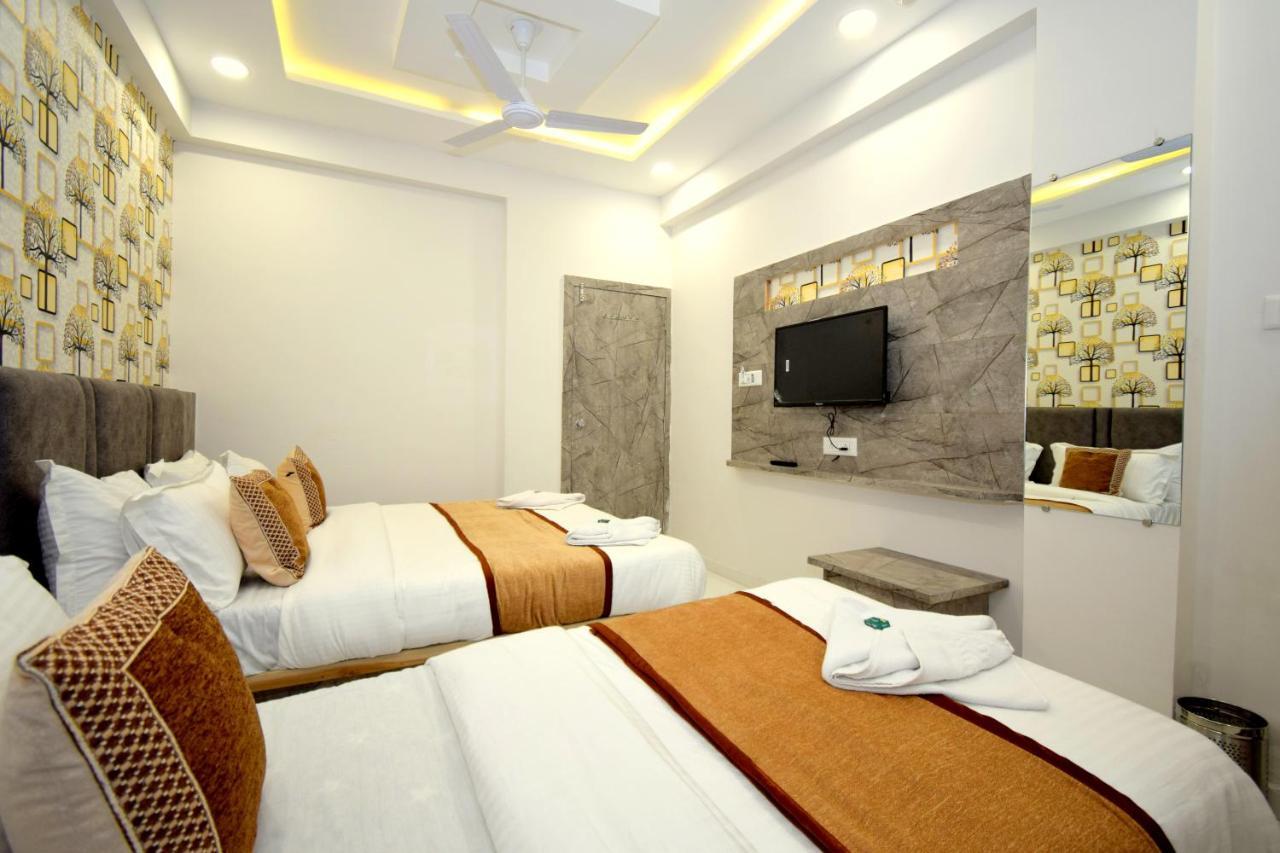 Hotel A1 Vastrapur Αχμπανταμπάντ Εξωτερικό φωτογραφία