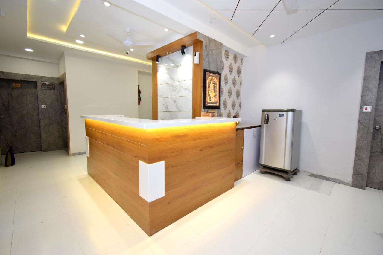 Hotel A1 Vastrapur Αχμπανταμπάντ Εξωτερικό φωτογραφία