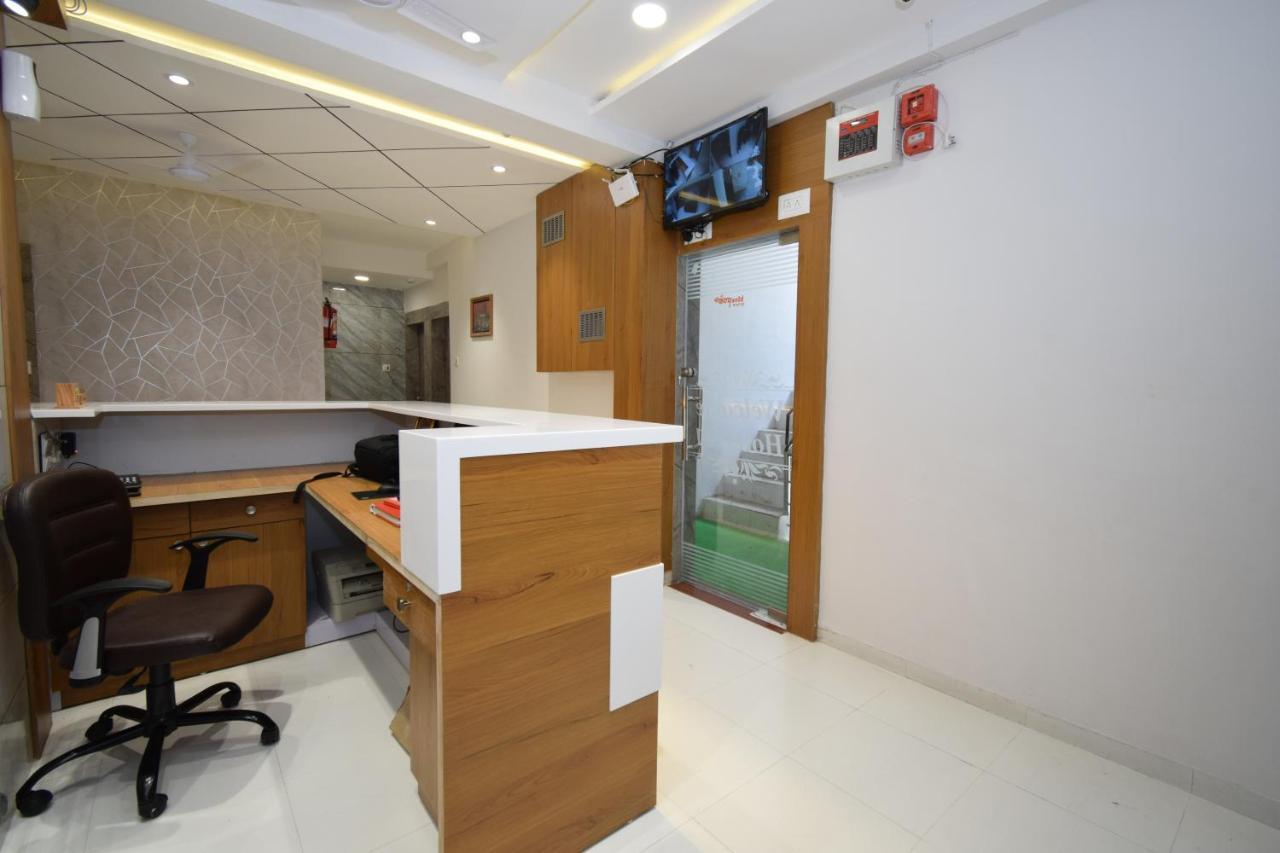 Hotel A1 Vastrapur Αχμπανταμπάντ Εξωτερικό φωτογραφία