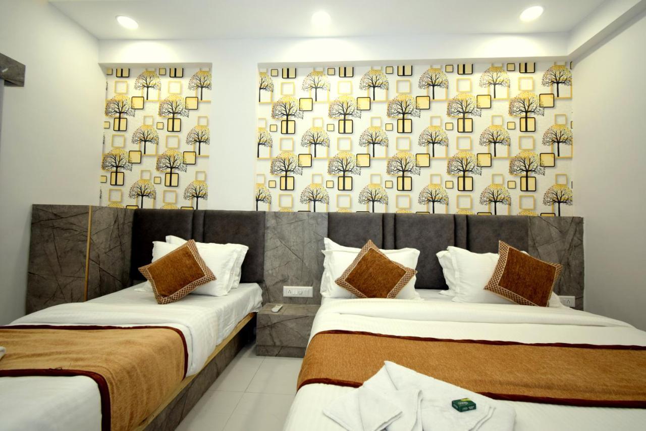 Hotel A1 Vastrapur Αχμπανταμπάντ Εξωτερικό φωτογραφία